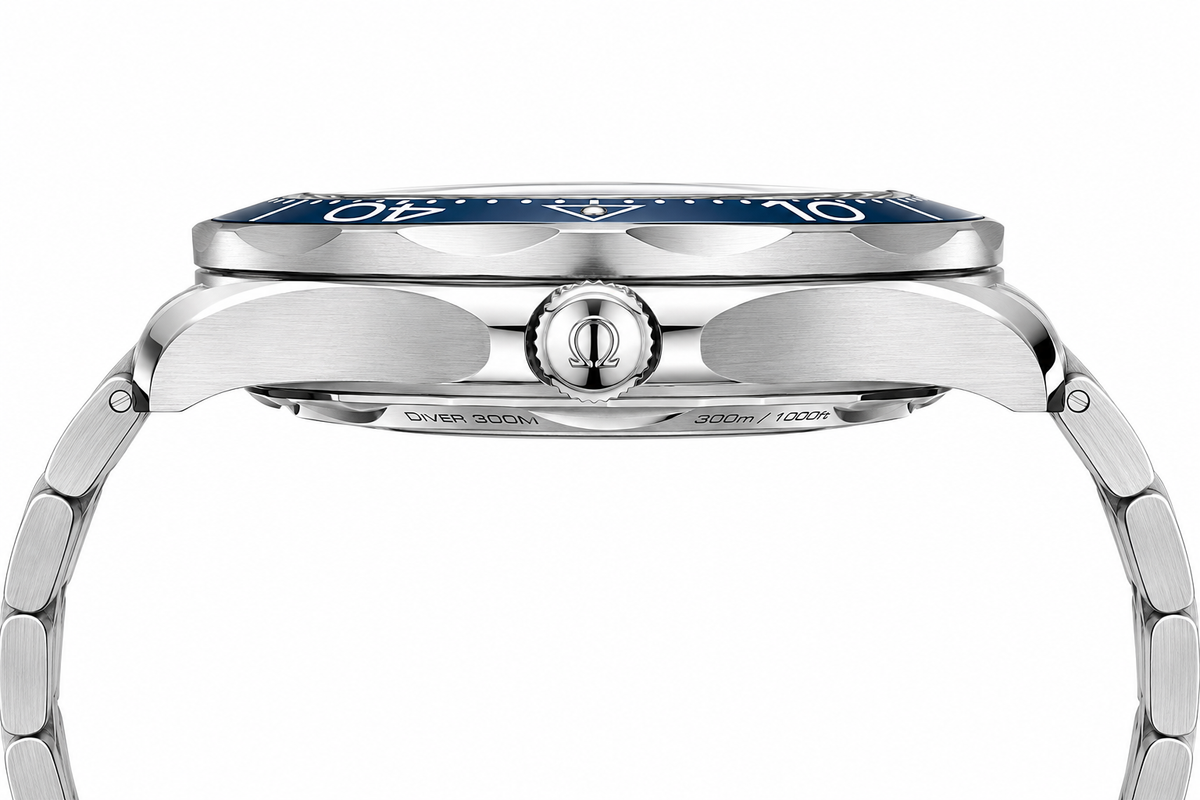 Omega Seamaster Diver 300M White Dial Blue Ceramic Bezel